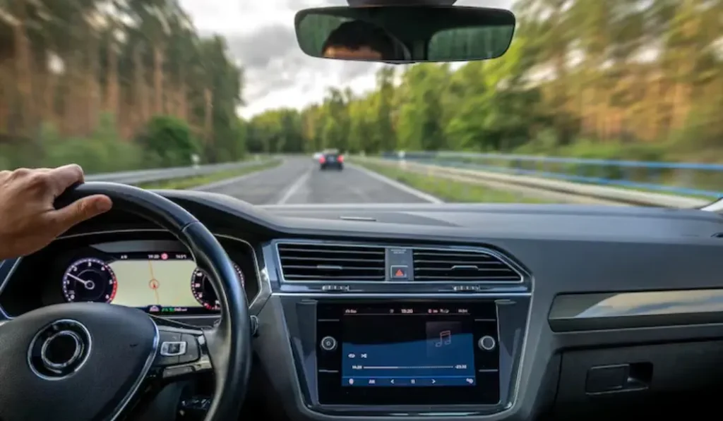 خدمة نقل من مطار ملقا