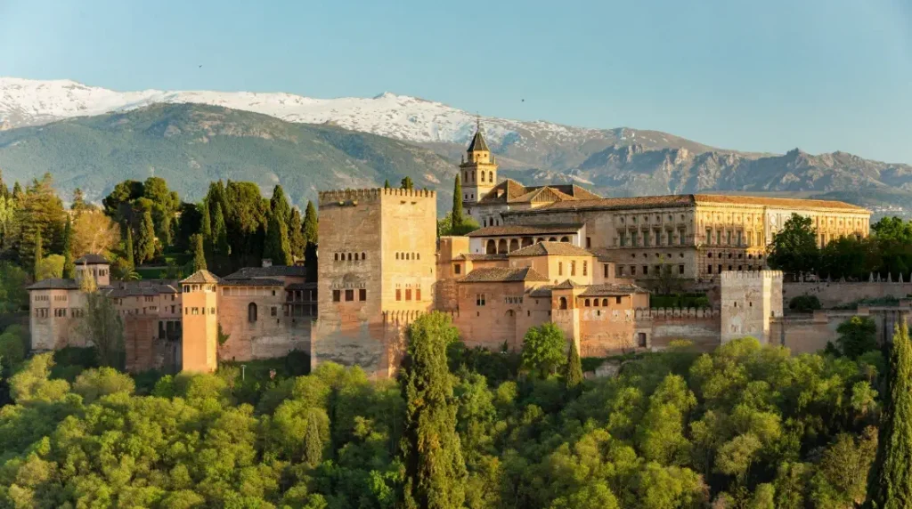 خدمة نقل من مطار ملقا إلى غرناطة